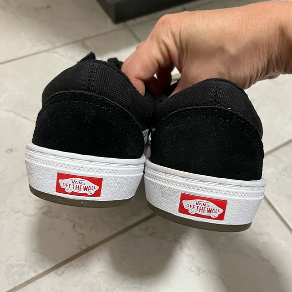 Brand new vans old skool flat shoes - Picture 3 of 5